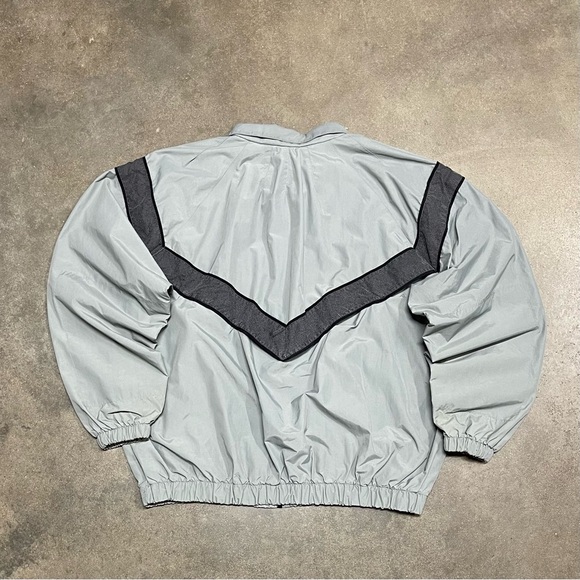 Vintage 90s Reflective Army Boxy Nylon Windbreaker Jacket - Picture 4 of 12